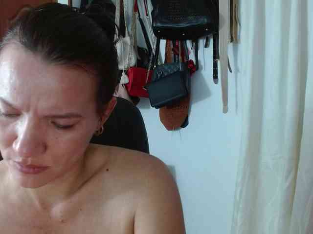 Briggiteskyangels webcam