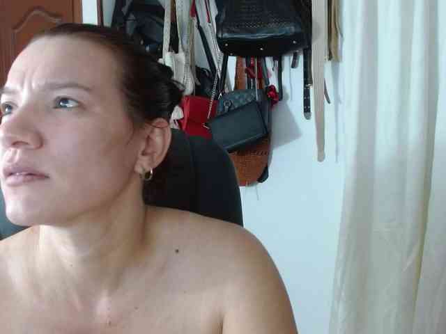 Briggiteskyangels webcam