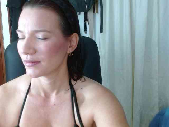 Briggiteskyangels webcam