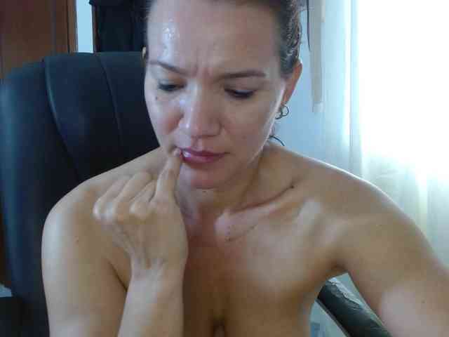 Briggiteskyangels webcam