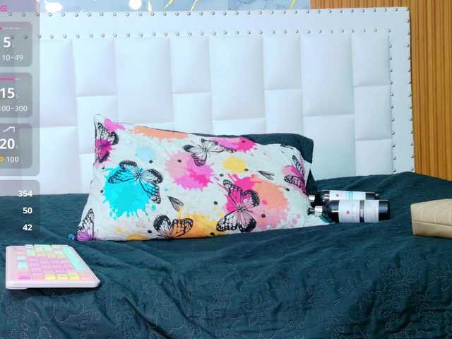 cutepetitee webcam