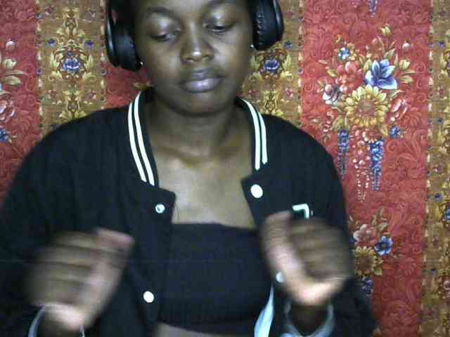 Sweetness-Tatiana webcam