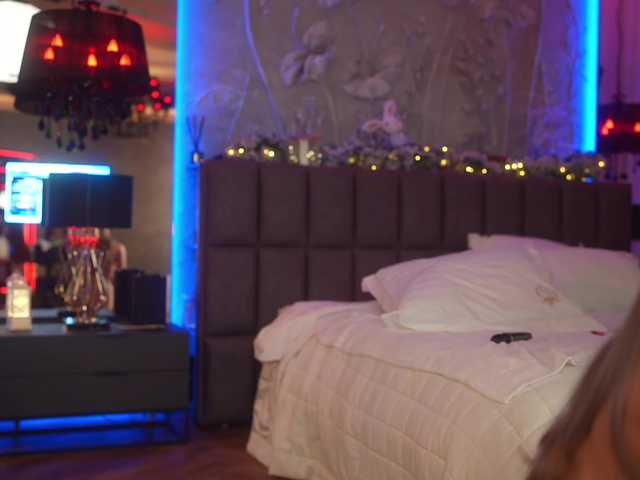 Entrez le videochat erotique avec le
modèle EvaFashionista EvaFashionista