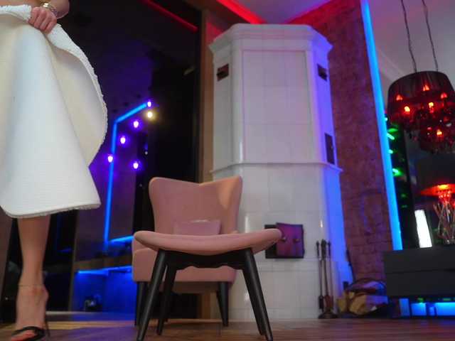 Entrez le videochat erotique avec le
modèle EvaFashionista EvaFashionista