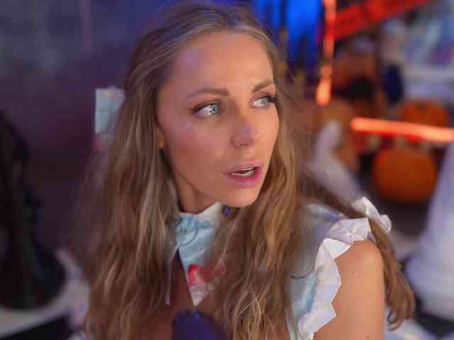 EvaFashionista webcam