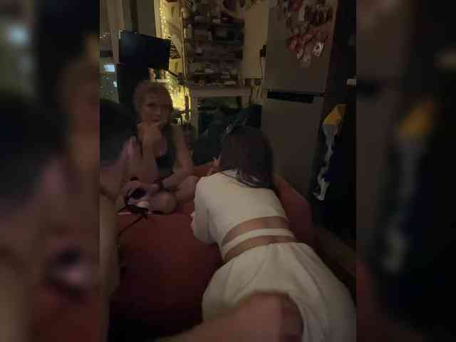 dawntis222 webcam