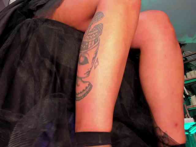 EsmeraldaGrace webcam