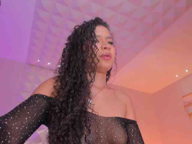 SophieHouston webcam