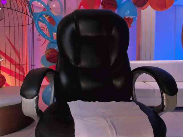 SophieHouston webcam