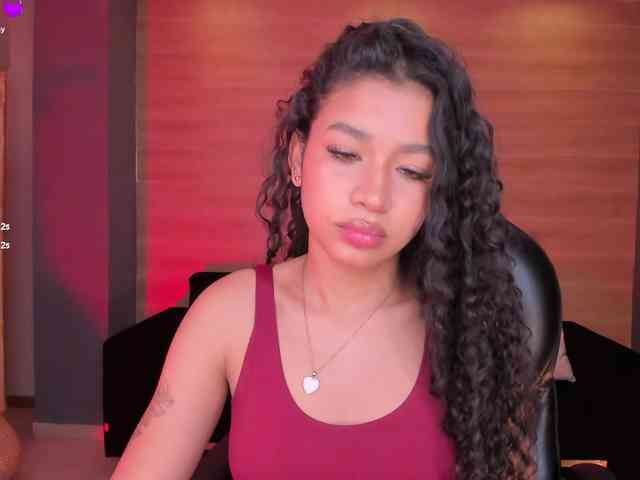 SophieHouston webcam