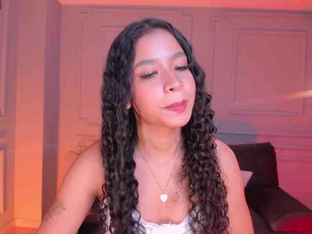 SophieHouston webcam