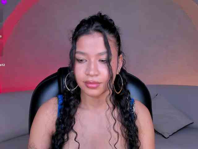 SophieHouston webcam