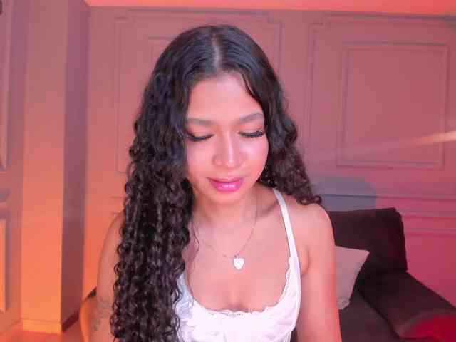 SophieHouston webcam