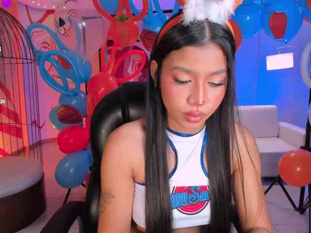 SophieHouston webcam