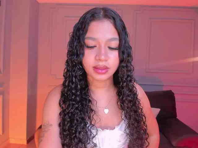 SophieHouston webcam