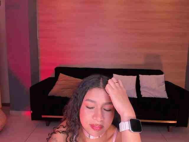 SophieHouston webcam