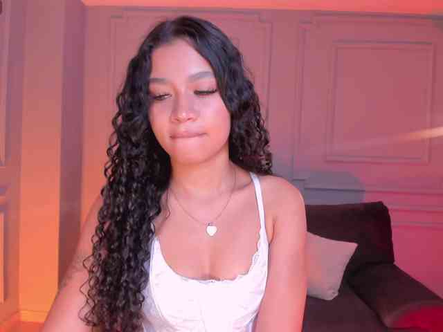 SophieHouston webcam