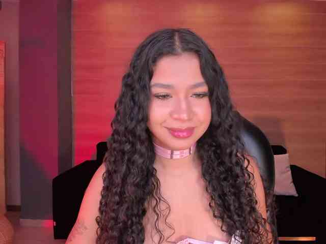 SophieHouston webcam