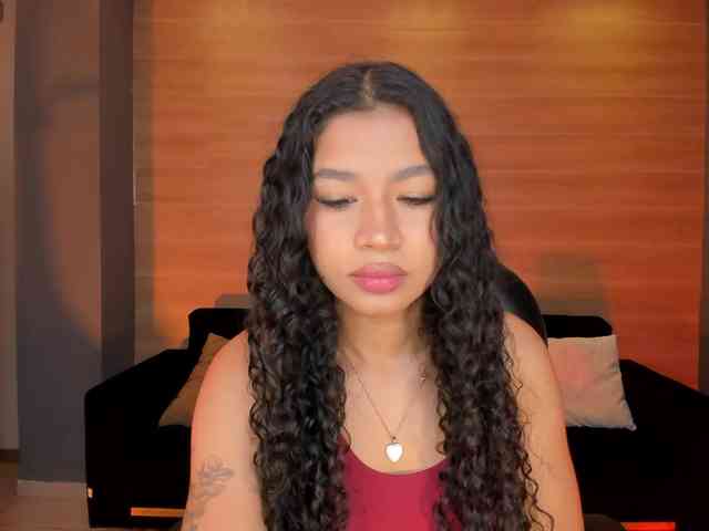 SophieHouston webcam