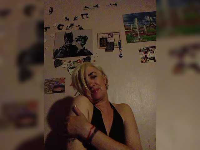 DearLady webcam