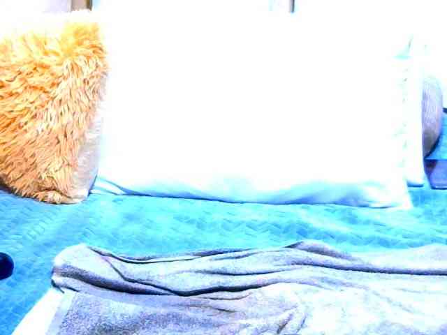 NughtySquirtAngel01 webcam