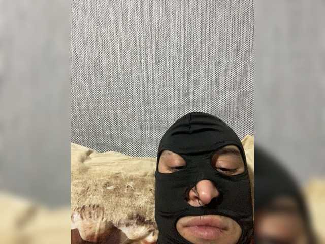 Idź na czacie Xzibitzi Xzibitzi