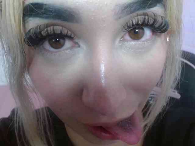 Malory-tay webcam