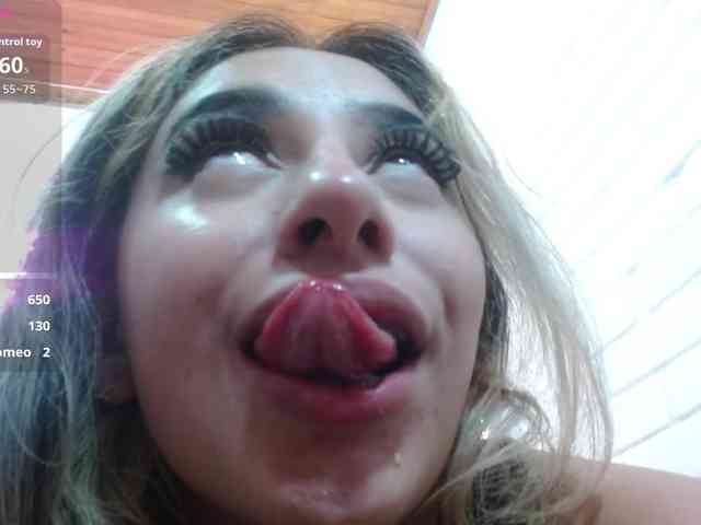Malory-tay webcam