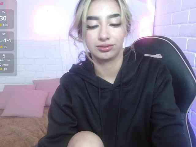 Malory-tay webcam