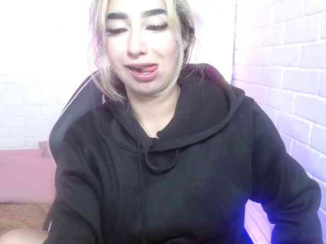 Malory-tay webcam