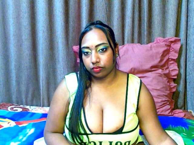 indiandiamon694u webcam