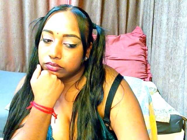 indiandiamon694u webcam