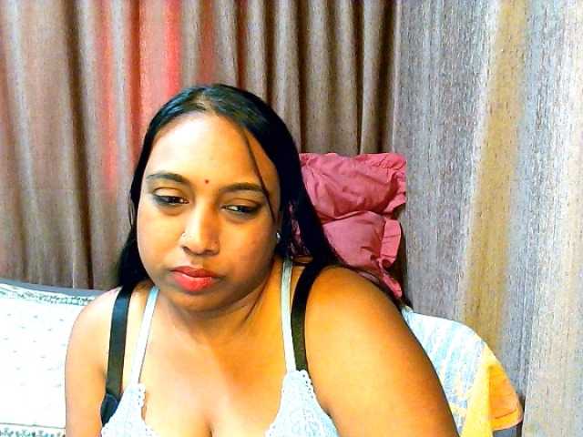 indiandiamon694u webcam