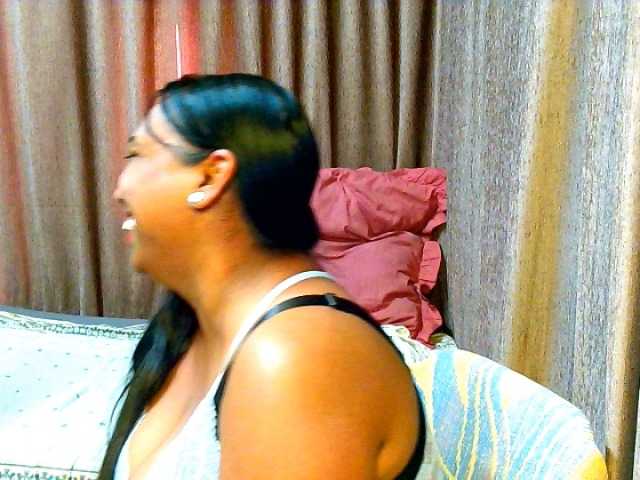 indiandiamon694u webcam