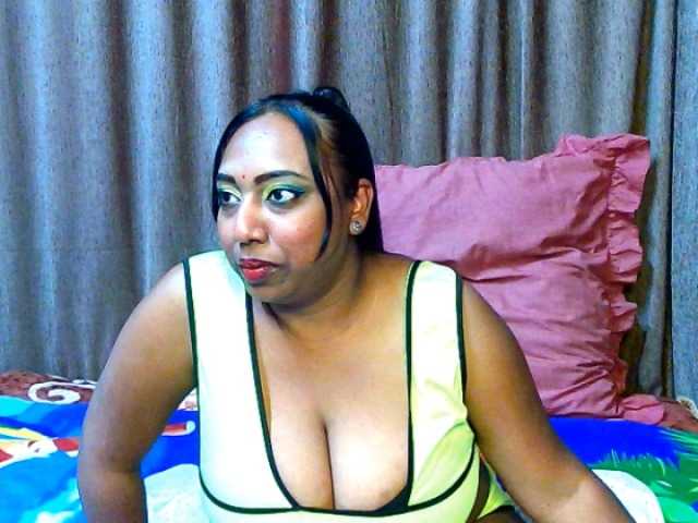 indiandiamon694u webcam