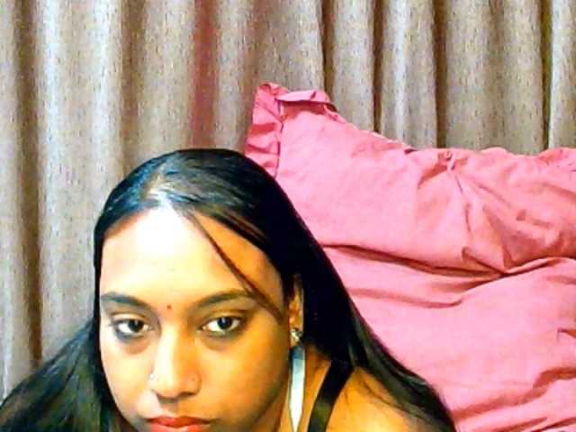 indiandiamon694u webcam
