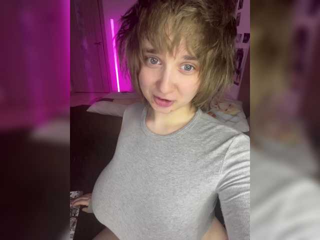 Accedi alla chat con il nickname peDoVo4ka228 peDoVo4ka228