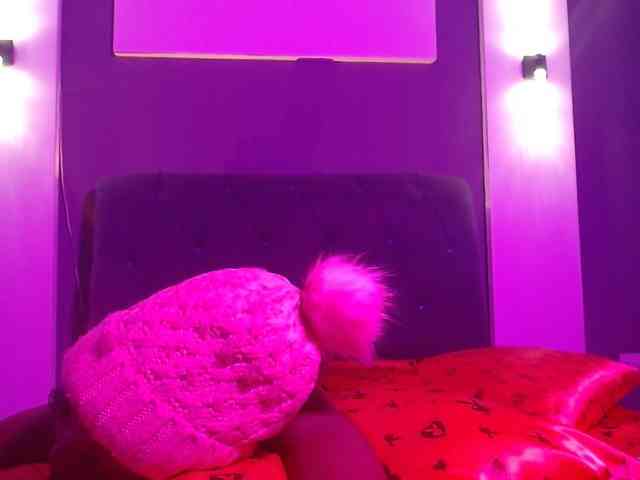 ivy_Skyi webcam