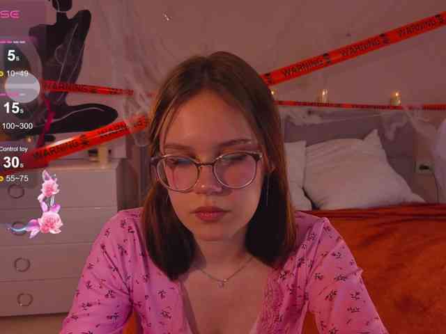 MiaLuw webcam