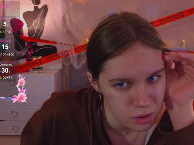 MiaLuw webcam