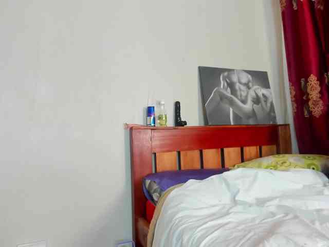 Aalisha-Jade webcam