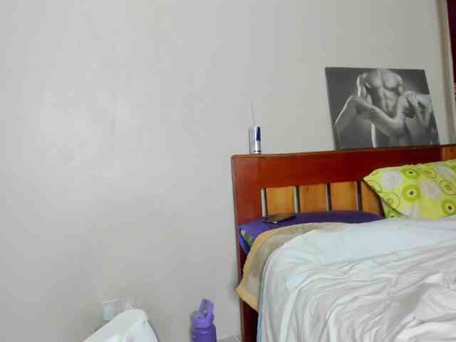 Aalisha-Jade webcam