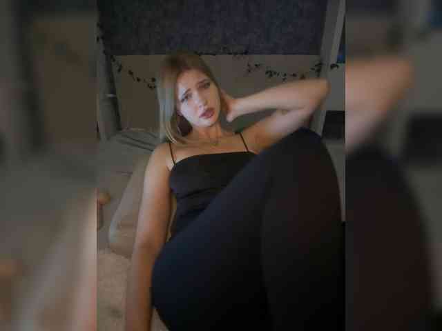 -Melani- webcam