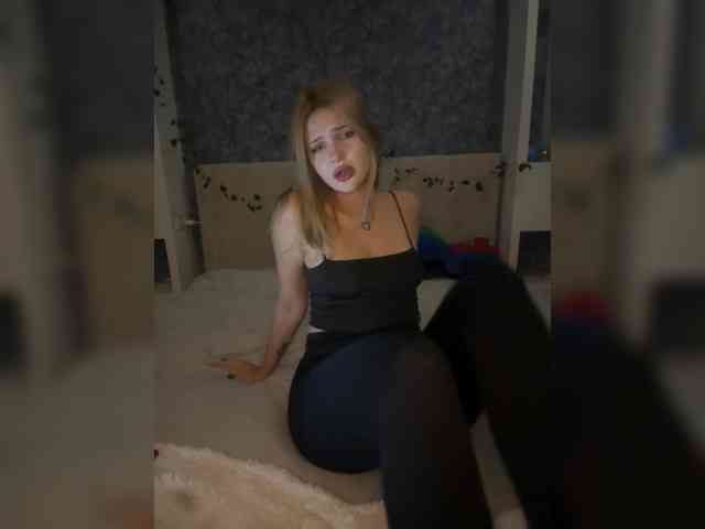 -Melani- webcam