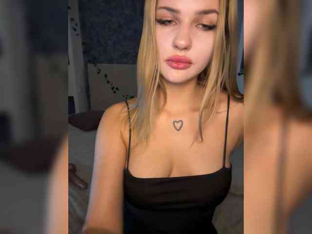 -Melani- webcam