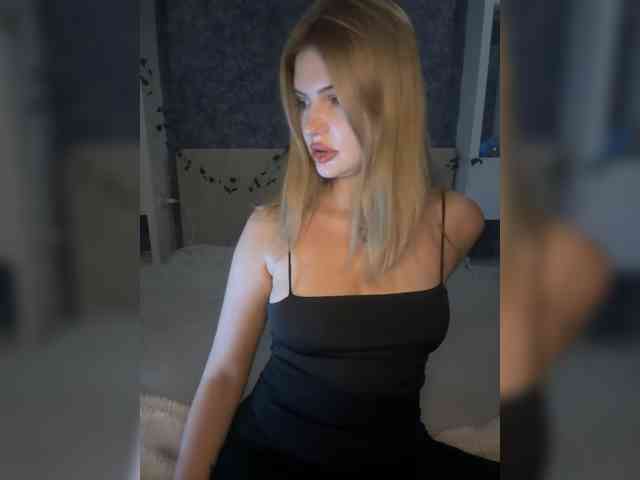 -Melani- webcam