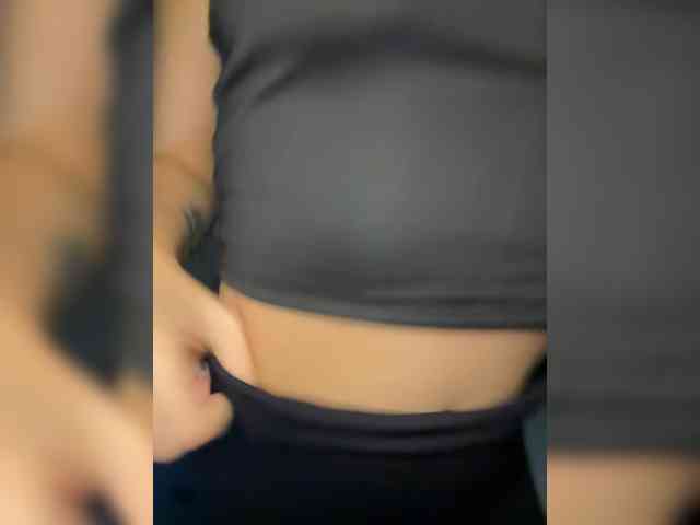 -Melani- webcam