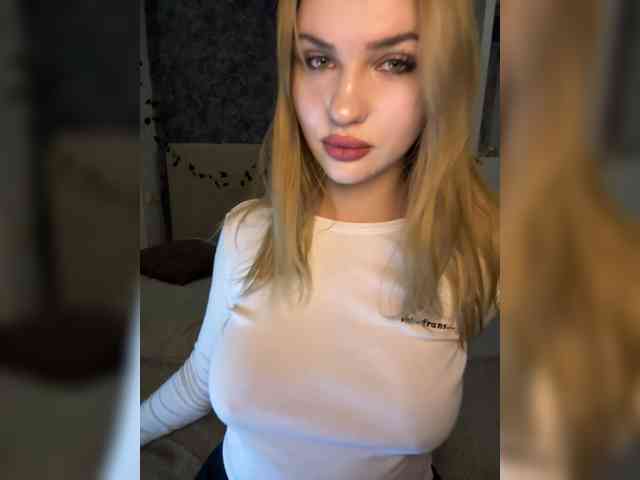 -Melani- webcam