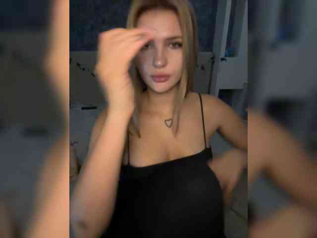 -Melani- webcam