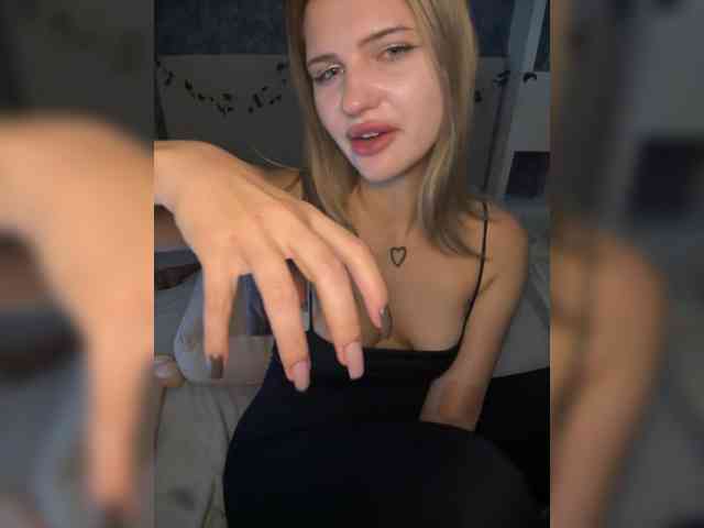 -Melani- webcam